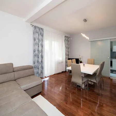 In Crikvenica 41676 Apartman *