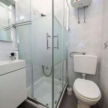 In 41676 *
